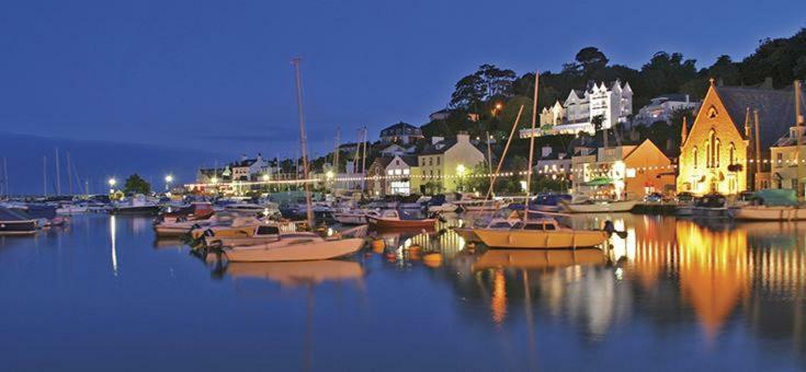 Beautiful 1Br Apartment In Historic St Aubin House Exteriör bild