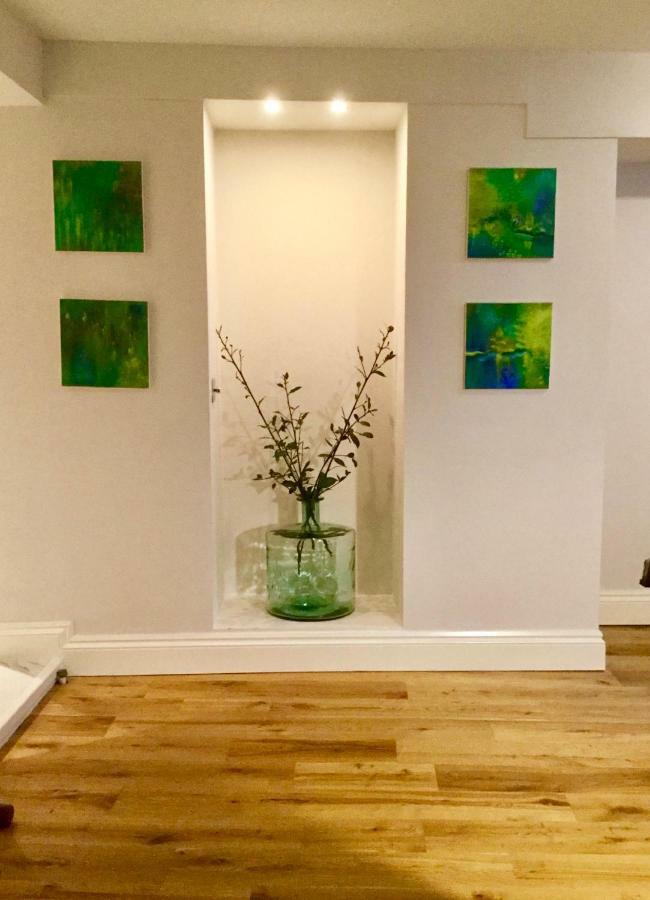Beautiful 1Br Apartment In Historic St Aubin House Exteriör bild